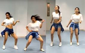 Free for commercial use no attribution required high quality images. Two Indian Girls Did A Hot Dance On Shape Of You And It S Jaw Dropping Green Mango More