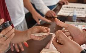 Jun 06, 2021 · perú libre solicitó el escaneo de cada acta con el propósito de que se garantice transparencia, el conteo de votos se revisarán y realizarán con personeros de ambos partidos políticos. Asi Se Mantiene El Conteo De Votos El Sol Del Bajio Noticias Locales Policiacas De Mexico Guanajuato Y El Mundo