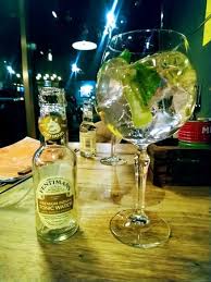 Hittade du inte vad du sökte? Gin Och Tonic Picture Of Basta Urban Italian Borlange Tripadvisor