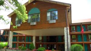 Outstanding value on upcoming dates. Fall Creek Inn Suites Branson Com