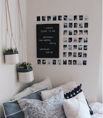 So, what makes a bedroom aesthetic? Tumblr Room Bedroom Desk Minimalist Minimalism Aesthetic White Black Dream Room Dream Space Grunge Plants Room Decor Dorm Room Diy Dorm Room Decor