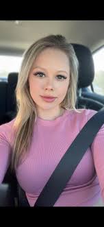 Looking for BUSY bars that are hiring full time bartenders/waitress.  Looking to start as soon as possible. If anyone knows of anywhere please  let me know!