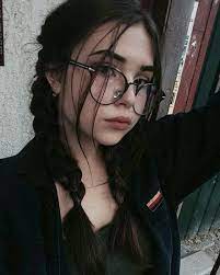 Hairstyles Tumblr Grunge 28 Ideas Grunge Hair Brown Eyes Black Hair Girls With Black Hair
