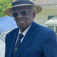 Lesley Dabney's Instagram, Twitter & Facebook