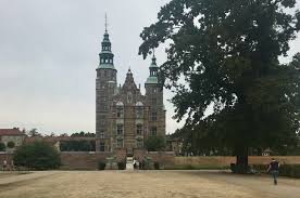 ˈrùːsn̩bɔrɡ) or (especially locally) rbk, is a norwegian professional football club from trondheim that plays in. Schloss Rosenborg Danemark Dr Markus Jasinski