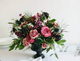 Wedding decoration has always been important but the new trends of wedding flowers are just very it is not necessary to put a centerpiece. Diy Wedding Flowers 10 Tips To Save You Stress A Practical Wedding