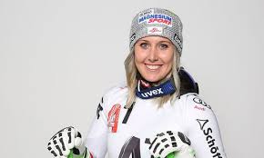 Hütter war noch im oberen streckenteil zu sturz gekommen, krachte in das fangnetz und blieb mit offensichtlich großen schmerzen liegen. Fit Fur Das Skitraining Conny Hutter Bestand Letzten Fitness Test Kleinezeitung At