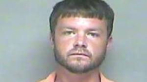 Man wanted for shooting 4 people in Illinois bar arrested in Dillon County