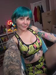 nico robin 🖤 (@alientrashkitty)  Posts  X