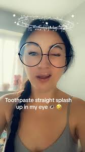 Toothpaste splash up straight in the eye 👀 👀👀👀🤣🤣🤣🤪🤪 #fyp #funny  #minty #dentalnurse #sleepy