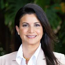 Patricia Abril's Instagram, Twitter & Facebook