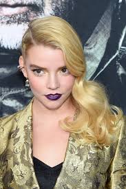 Her mother was working in the photography, and interior design field and the actress's father is a banker. Anya Taylor Joy The Dark Crystal Wiki Fandom