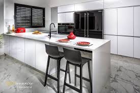 מטבח לבן מבריק מודרני מטבחי יגל Modern Kitchen Home Decor Decor