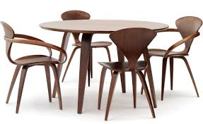 Metal base stacking chairs come in all cherner finishes. Cherner Arm Chair Hivemodern Com