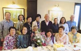 山梨日日新聞