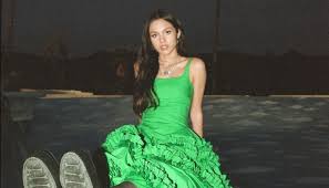Jul 31, 2021 · this song deja vu (lyrics) by olivia rodrigo is awesome. Olivia Rodrigo Reminisces In New Single Deja Vu And Announces Debut Album Release United By Pop