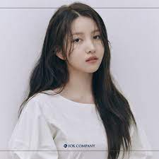 Read ahead to know more about . Sowon Gfriend Profile And Facts Updated