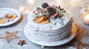 Christmas Cake Decorations Christmas Cake Icing Recipe Bbc Food