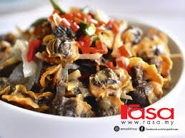 Anda bisa menjadikan masakan seofood ini sebagai makanan pembuka karena rasa bumbu tradisional cukup kuat sehingga mampu meningkatkan selera makan. Resipi Masakan Laut Kesukaan Ramai Dan Mudah Masak