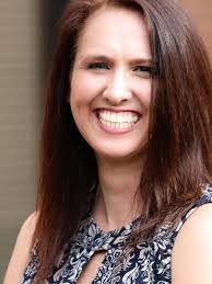 Jenifer Garrett's Instagram, Twitter & Facebook