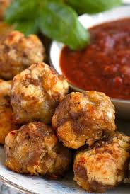 Italian Sausage Crescent Cheese Balls From Thetwobiteclub Com Is An Easy To Make Appetizer Recipe That Is Perfect Appetizer Recipes Sausage Appetizers Recipes