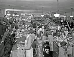 30 Vintage Photos Of Grocery Stores That Are Beyond Fascinating Vintage Photos Old Photos Kroger