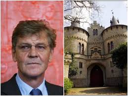 Das bestätigt die landespolizei oberösterreich und die staatsanwaltschaft wels. Schloss Fur 1 Verkauft Prinz Ernst August Verklagt Undankbaren Sohn Business Insider