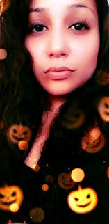 Susan Whitecotton's Instagram, Twitter & Facebook