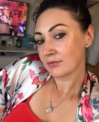 I am single women... Whatsap chat private💞