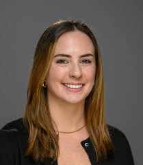 Erin Pfeifer's Instagram, Twitter & Facebook