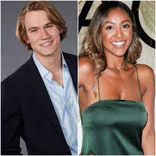 John paul jones is among other contestants in the bachelorette mansion, vying for the heart of hannah brown. Tayshia Adams And John Paul Jones Just Revealed Their Relationship Status Glamour