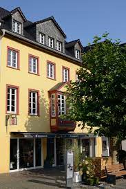 shopping at the city outlet bad munstereifel