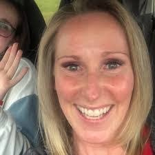 Shelia Orr's Instagram, Twitter & Facebook