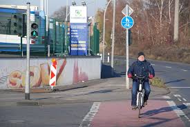 Hurth Hermulheim Privater Eigentumer Muss Umbau Zustimmen Enger Radweg Kolner Stadt Anzeiger