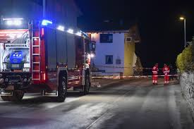 Haus daniel lehner 3 in neustift im stubaital, telefon 0664 1510546 mit anfahrtsplan. Tonnenschwerer Fels Schlug In Haus Ein Tirol Orf At