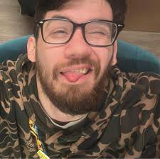 What are some recommendations for guide services for a beginner fly  fisherman in south Texas and Blue River area?