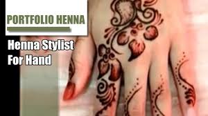 Motif henna digandrungi terlebih untuk seseorang yang hendak melakukan sebuah acara seperti pertunangan atau pernikahan. Contoh Gambar Henna Pengantin Simple Disain Bunga Youtube