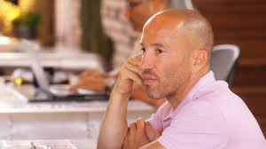 Jason Oppenheim van Selling Sunset na 10 maanden weer vrijgezel