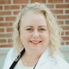 Laura Valle, DNP, APRN-CNM, MSCP (@laurajvallecnm) • Instagram photos and  videos