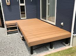 三協アルミ ひとと木を設置致しました テラス屋根 おしゃれ ウッドデッキ テラスのデザイン