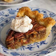 John Kanell On Instagram My Newly Improved And Just Reposted Pecan Pie Recipe Has A Flakey Butter Crust Fil Kostliche Desserts Rezeptideen Lebensmittel Essen