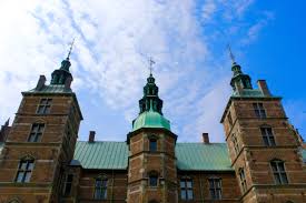Jet2holidays and jet2citybreaks offer your live out your royal fantasy at this 17th century renaissance castle. Rosenborg Castle Copenhagen