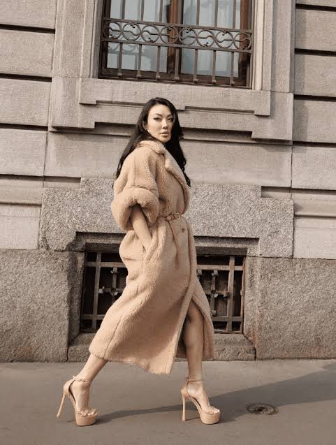 Teddy Coat Outfits Starring Max Mara's Iconic Style