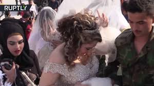 عرس جماعي يزف 30 جنديا سوريا في حلب Youtube