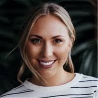 Hilary Wadsworth's Instagram, Twitter & Facebook