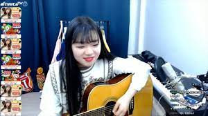 후반에만 헤트트릭ㅋㅋㅋㅋㅋ오늘부터 우리형은 이 선수입니다 피파4 차현우 이강의 여캠 축구교실 1기 멤버 솜지향x하나찡찡x고이나x먹소예 빅윈vs두치와뿌꾸 현금200만원 걸린 영혼의 매치ㅋㅋㅋ feat. ì´ë– ì•„ S Blog Afreecatv