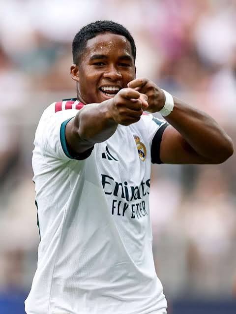 Endrick com a 9: Real Madrid divulga numera&ccedil;&atilde;o da temporada