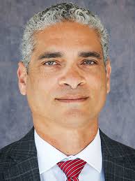 NYP-CADC-About-News from the CADC-Archive-Dr. Daniel Hunt receives  "Physician of the Year" award from NYP