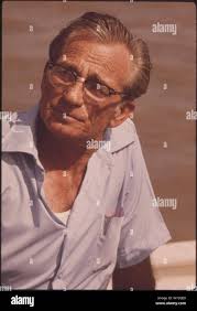 Oyster beds in river hi-res stock photography and images