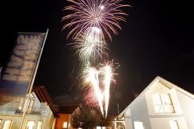 Peter schwörer starb am dienstag nach kurzer krankheit. Die Erfolgreiche Veranstaltung Hauser Der Nacht Wieder Bei Der Fertighaus Ausstellung In Offenburg Messe Offenburg Ortenau Gmbh Pressemitteilung Pressebox
